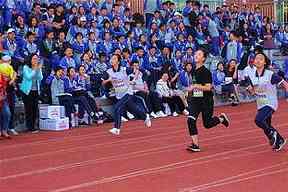 门将怎样参与球队进攻：出球选择与后场接应